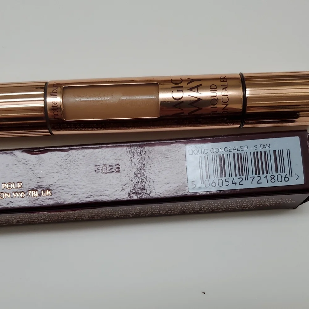 New Authenric Charlotte Tilbury Magic Away Liquid Concealer In 2 Shades